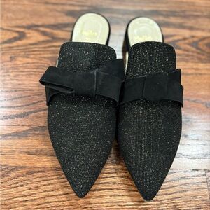 Butter Italy
Elegant Black Women's Mules